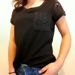 Black T-shirt with lace pocket